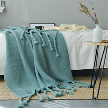 Load image into Gallery viewer, The &quot;Oh so Cozy&quot;Jacquard Style Throw Blanket